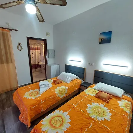 Guest house Evelina Pension: Diverse Near Black