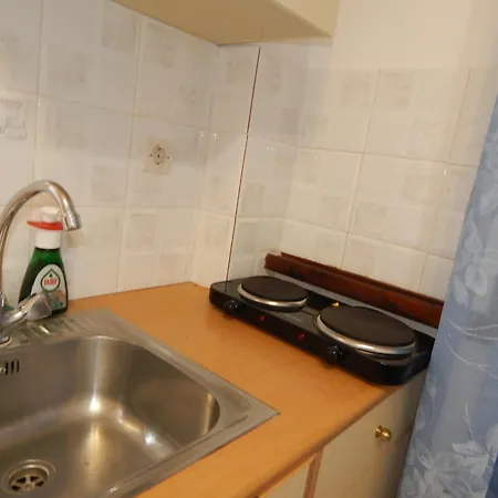 Evelina Means Vacation Beside The Sea, Who Wants To Swim In A Box Of Chemicals, Swimming In The Sea,there Is Nothing Like A Morning Walk On A Beachlife Definitely Has A Different Vibe Maison d'hôtes