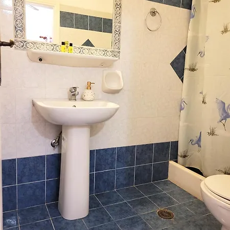 게스트하우스 Evelina Pension Guest Beach House-Rooms And Studios Means Vacation Beside The Sea-Swimming In The Sea-There Is Nothing Like A Morning Walk On A Beach-Beachlife Definitely Has A Different Vibe