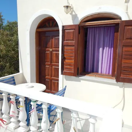 Evelina Pension Guest Beach House-Rooms And Studios Means Vacation Beside The Sea-Swimming In The Sea-There Is Nothing Like A Morning Walk On A Beach-Beachlife Definitely Has A Different Vibe 게스트하우스