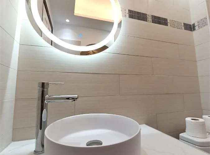 Evelina Means Vacation Beside The Sea, Who Wants To Swim In A Box Of Chemicals, Swimming In The Sea,there Is Nothing Like A Morning Walk On A Beach-beachlife Definitely Has A Different Vibe 4* 페리사