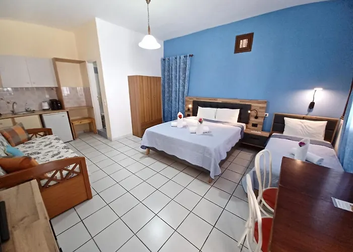 게스트하우스 Evelina Means Vacation Beside The Sea, Who Wants To Swim In A Box Of Chemicals, Swimming In The Sea,there Is Nothing Like A Morning Walk On A Beach-beachlife Definitely Has A Different Vibe