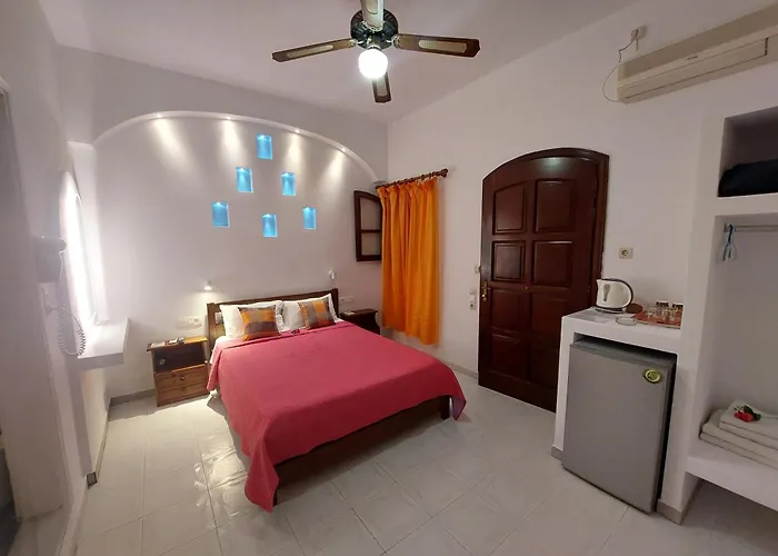 게스트하우스 Evelina Means Vacation Beside The Sea, Who Wants To Swim In A Box Of Chemicals, Swimming In The Sea,there Is Nothing Like A Morning Walk On A Beach-beachlife Definitely Has A Different Vibe 4*