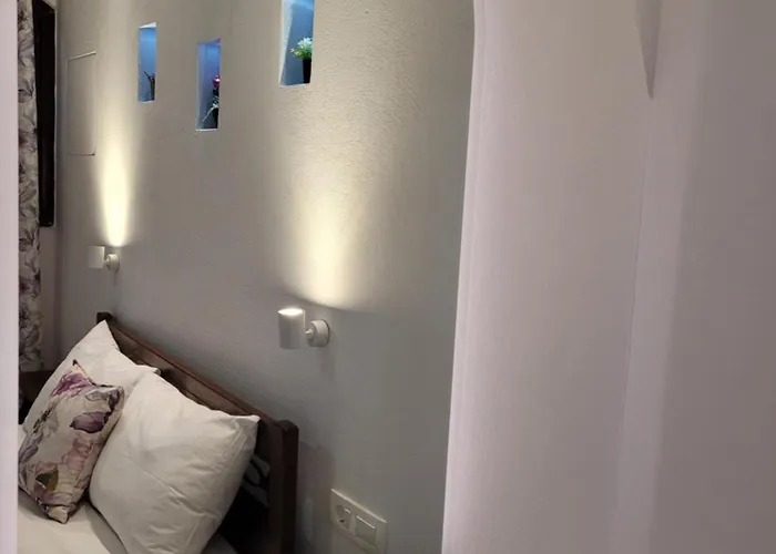 Evelina Means Vacation Beside The Sea, Who Wants To Swim In A Box Of Chemicals, Swimming In The Sea,there Is Nothing Like A Morning Walk On A Beach-beachlife Definitely Has A Different Vibe 4* 페리사