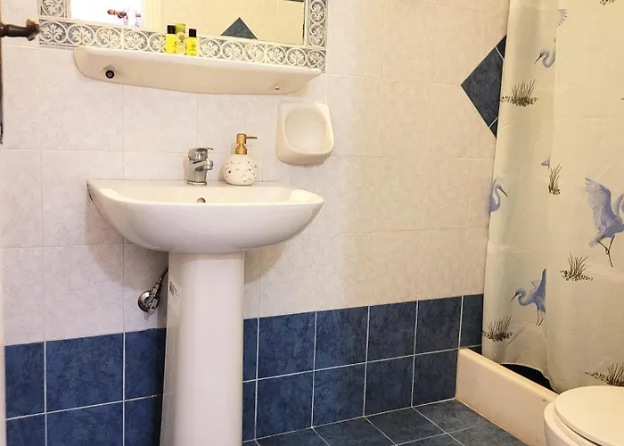 게스트하우스 Evelina Means Vacation Beside The Sea, Who Wants To Swim In A Box Of Chemicals, Swimming In The Sea,there Is Nothing Like A Morning Walk On A Beach-beachlife Definitely Has A Different Vibe