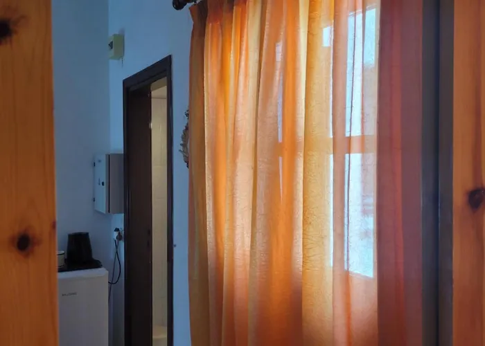 Evelina Means Vacation Beside The Sea, Who Wants To Swim In A Box Of Chemicals, Swimming In The Sea,there Is Nothing Like A Morning Walk On A Beach-beachlife Definitely Has A Different Vibe 게스트하우스 4*