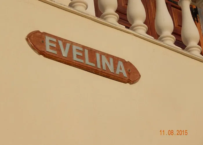 Evelina Means Vacation Beside The Sea, Who Wants To Swim In A Box Of Chemicals, Swimming In The Sea,there Is Nothing Like A Morning Walk On A Beach-beachlife Definitely Has A Different Vibe 게스트하우스 4*