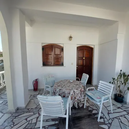 Gæstehus Evelina Pension Guest Beach House-Rooms And Studios Means Vacation Beside The Sea-Swimming In The Sea-There Is Nothing Like A Morning Walk On A Beach-Beachlife Definitely Has A Different Vibe Perissa (Santorini)