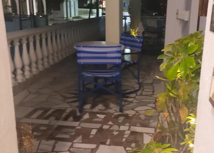 Pensión Evelina Means Vacation Beside The Sea, Who Wants To Swim In A Box Of Chemicals, Swimming In The Sea,there Is Nothing Like A Morning Walk On A Beach-beachlife Definitely Has A Different Vibe 4*